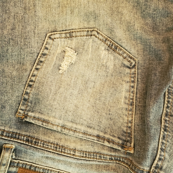 Harmony & Havoc Distressed Embroidered Jeans Size 12 - Picture 4 of 7